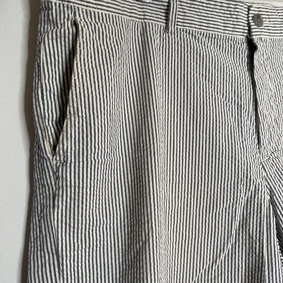 Saks Fifth Avenue Seersucker Striped Shorts Blue White Summer Casual Mens 38 - Picture 3 of 9